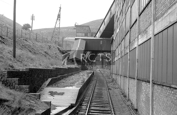 FAI2183 - Glyncorrwg Colliery halt 27/9/68