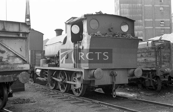 FAI4038 - 0-6-0ST (Hudswell Clarke 1604 of 1928) at BSC, Bardney Factory 14/6/58