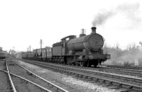 CH04539 - Cl Q6 No. 63405 on an up goods at Seaham 20/8/65