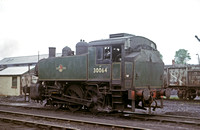 NB01349C - Cl USA No. 30064 at Eastleigh , c August 1965