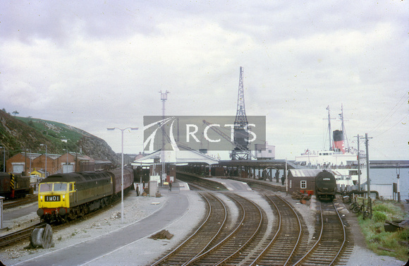 CAR1122C - View of Fishguard Harbour station looking towards the buffer stops c October 1967