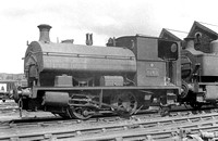 JAY0989 - Cl 0-4-0T No. 1142 (ex SHT) at Danygraig shed 15/8/54