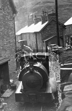 RPP0227VF - Cl 0-4-2ST No. 3 (ex Corris R) on a train at Corris between the houses Sept 1940