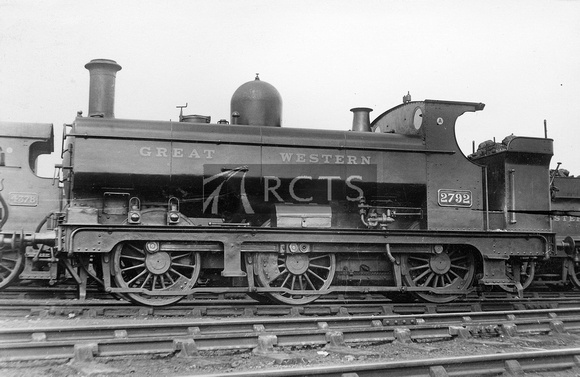 UNK0361 - Cl 2721 No. 2792 at Reading shed 15/4/27