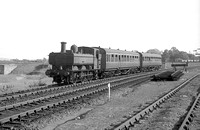 CH02124 - Cl 5400 No. 5410 on the 1820 Yeovil Town to Yeovil Junction service at Yeovil Junction 1/6/63