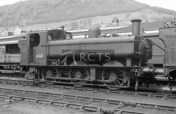 JAY3179 - Cl 6400 No. 6435 at Abercynon 24/5/59