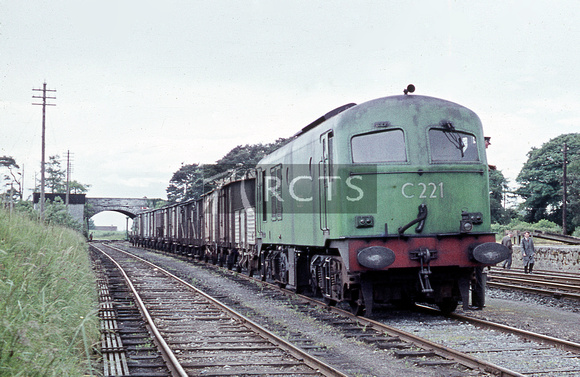 RE01188C - Cl C No. C221 on a goods train c 1966