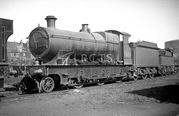 FAI0207 - Cl Aberdare No. 2680 at Gloucester shed 9/4/39