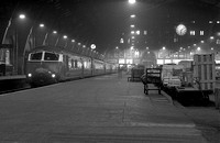 CUL3260 - Midland Pullman set in St Pancras station at night 22/2/62