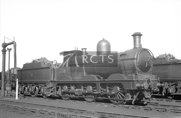 LJH0074 - Cl 2301 (Dean Goods) No. 2549 thought to be at Didcot c 1937-39
