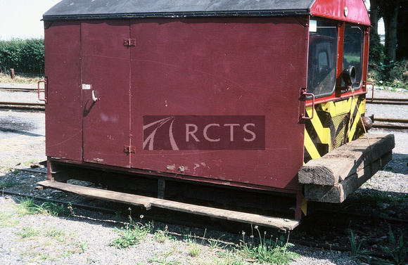 MJB0502C - Wickam railcar (unidentified) at Ballasalla 7/7/83