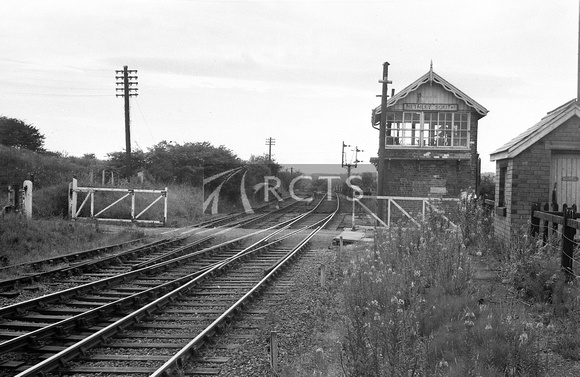 PG00441 - Methley South signal box (non-steps end) and crossing viewed from the trackside c 1970s