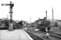 CH02764 - Cl 1366 No. 1368 shunting brake vans for the '130 Years of Steam' special at Wadebridge 10/9/64