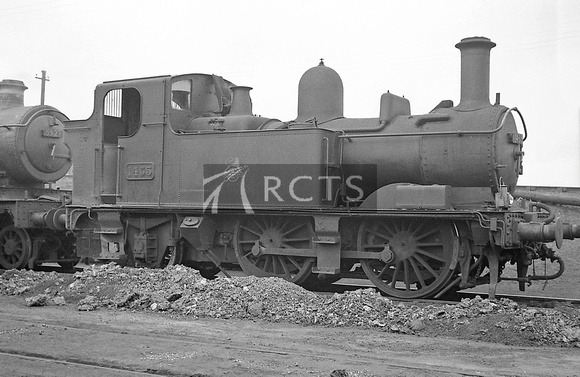 CH00180 - Cl 1400 No. 1435 at Oxford shed 6/6/59