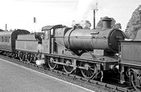 CH00729 - Cl 2251 No. 2200 on the up 'Cambrian Coast Express' at Welshpool 24/9/60