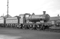 CH00918 - Cl 2251 No. 2261 at Reading shed 25/2/61