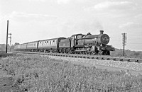 CH01293 - Cl 6800 No. 6840 'Hazeley Grange' on the 1800 Oxford to Paddington service at Didcot 30/7/61