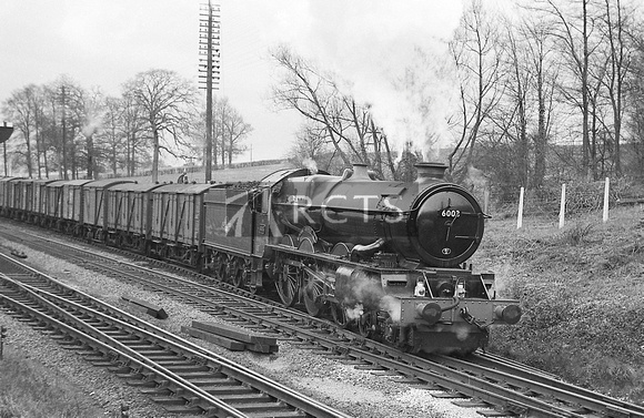 CH00436 - Cl 6000 No. 6003 'King George IV' on a down parcels train at Steventon 3/4/60
