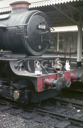 CH06353CVF - Cl 6000 No. 6000 'King George V' at Paddington (loco front only) 13/10/63