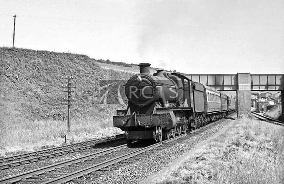 CH00191 - Cl 6959 No. 7901 'Dodington Hall' on the 1510 Weymouth to Bristol at Maiden Newton, June 1959