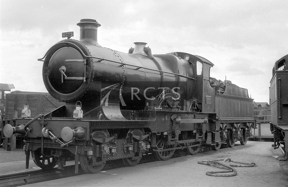 NB01472 - Cl 3440 No. 3440 'City of Truro' (carrying an RCTS badge) at Swindon c late 1950s
