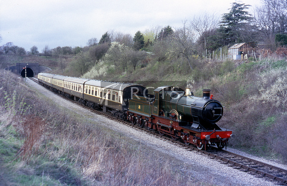 RE02045C - Cl 3440 No. 3440 'City of Truro' approaching Winchcombe, Gloucestershire Warwickshire Railway 4/4/04