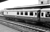 CH05491 - Gresley Restaurant car No. W35E (saloon end) at Reading General 9/8/75