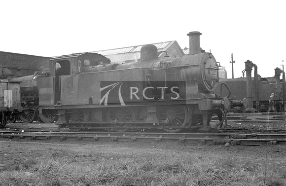 AW00012 - Cl 3F No. 47468 at Southport shed 1/10/64