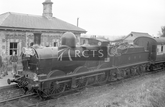 NB00963 - Cl 2301 No. 2516 on the 'SLS Shropshire rail tour' 23/4/55