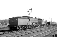 CH04529 - Cl Q6 No. 63345 on a down goods at Seaham (tender first) 19/10/63