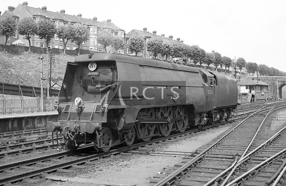 CH00250 - Cl MN No. 35006 'Peninsular & Oriental S.N. Co.' at Exeter Central 25/7/59