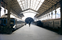 CH06613C - View along the platform in the train shed at Porto Sao Bento station 14/10/71
