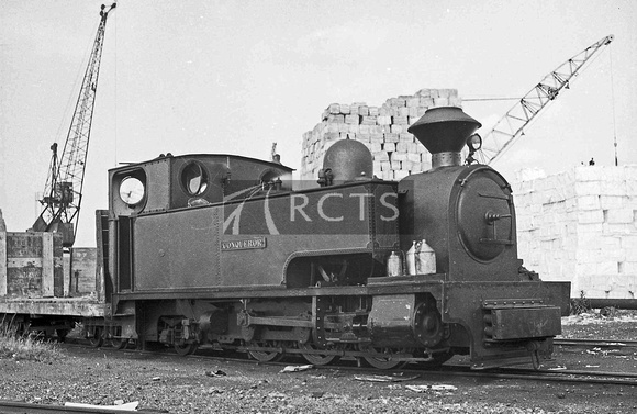 AW00064 - Bowaters 0-6-2T 'Conqueror' at Ridham Dock 11/8/54