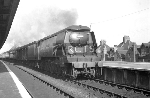 AW00570 - Cl WC No. 34099 'Lynmouth' at Folkestone Central station 7/6/51