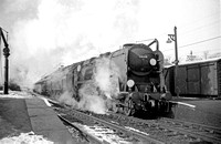 BALD233 - Cl WC No. 34018 'Axminster' at Basingstoke station c 1960s