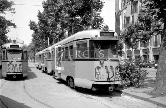 NB01467 - Milan tram No. 840 on a route to Carate c 1990s