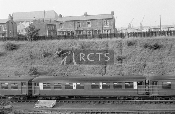 CUL1283 - TFO M28799 (ex Mersey Railway, elliptical-roofed) at Birkenhead Park 21/5/56