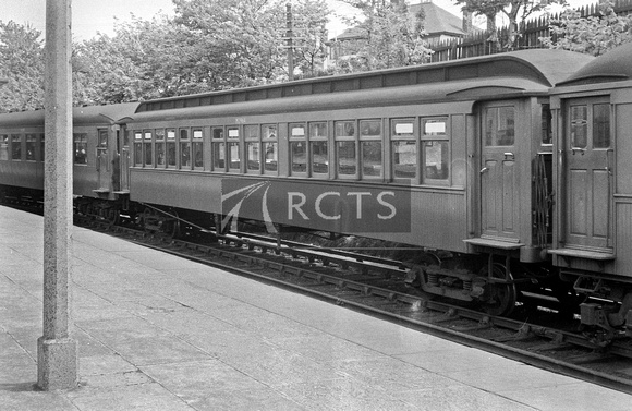 CUL1277 - TTO M29164 (ex Mersey Railway, clerestory-roofed) at New Brighton 20/5/56