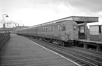 CH01462 - DMBT No. M28302M forming the 1045 Liverpool to Ormskirk service at Sandhills 28/10/61