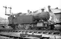 CH02484 - Cl 4200 No. 4283 (curved frame & outside steam pipes) at Tondu 22/2/64