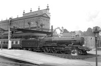 DUN1166 - Cl 6023 'King Edward II' at Exeter St Davids station 23/7/32