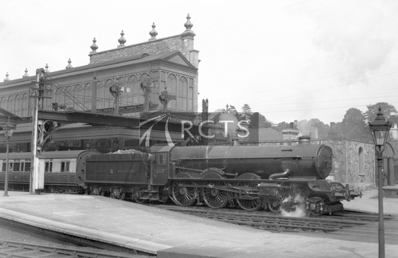 DUN1166 - Cl 6023 'King Edward II' at Exeter St Davids station 23/7/32