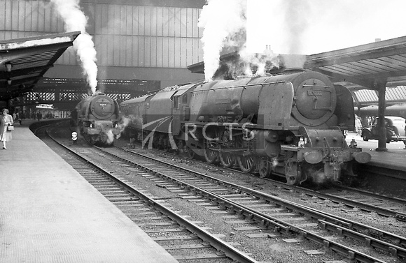 CH02168 - Cl 8P No. 46222 'Queen Mary' and No. 46244 'King George VI' at Carlisle 5/7/63