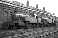 CH02075 - Cl 3P Nos 40112 and 40114 at Ardsley shed 12/5/63