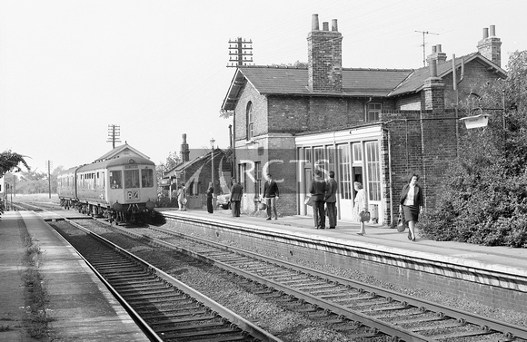 CH03706 - General view of Swavesey station and showing DMU approaching 26/9/70