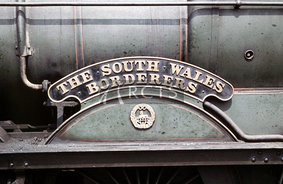 RE00526C - Cl 4073 No. 4037 'The South Wales Borderers' (detail of nameplate) c 1960s No. 6141 c 1960s